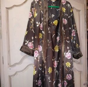 Nightgown with robe